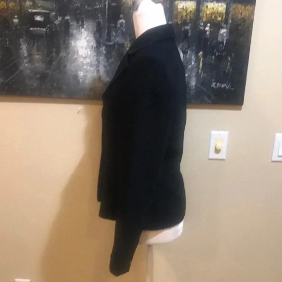 Liz Claiborne Women's 3 Button Black Blazer-Size 4 - Picture 4 of 9
